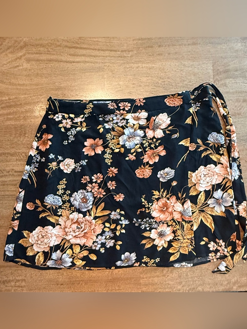American Eagle Floral Wrap Skirt - Black with Peach & Cream Blooms